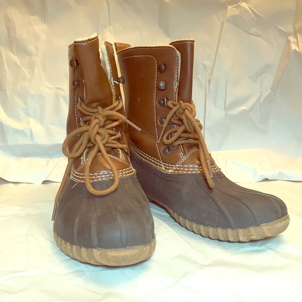 Size 9 Like Bean Boots